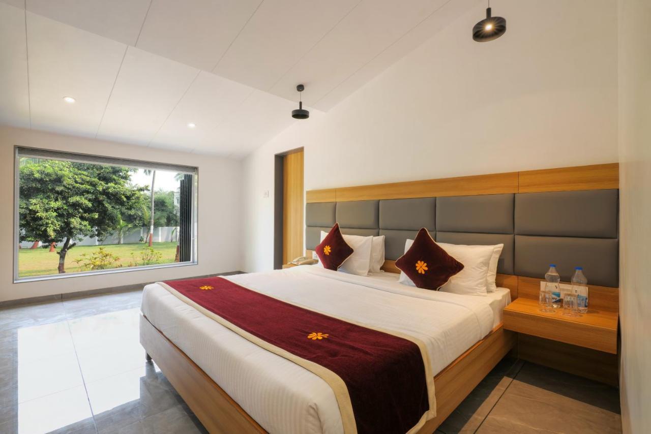 Gold Beach Villa 达曼 外观 照片