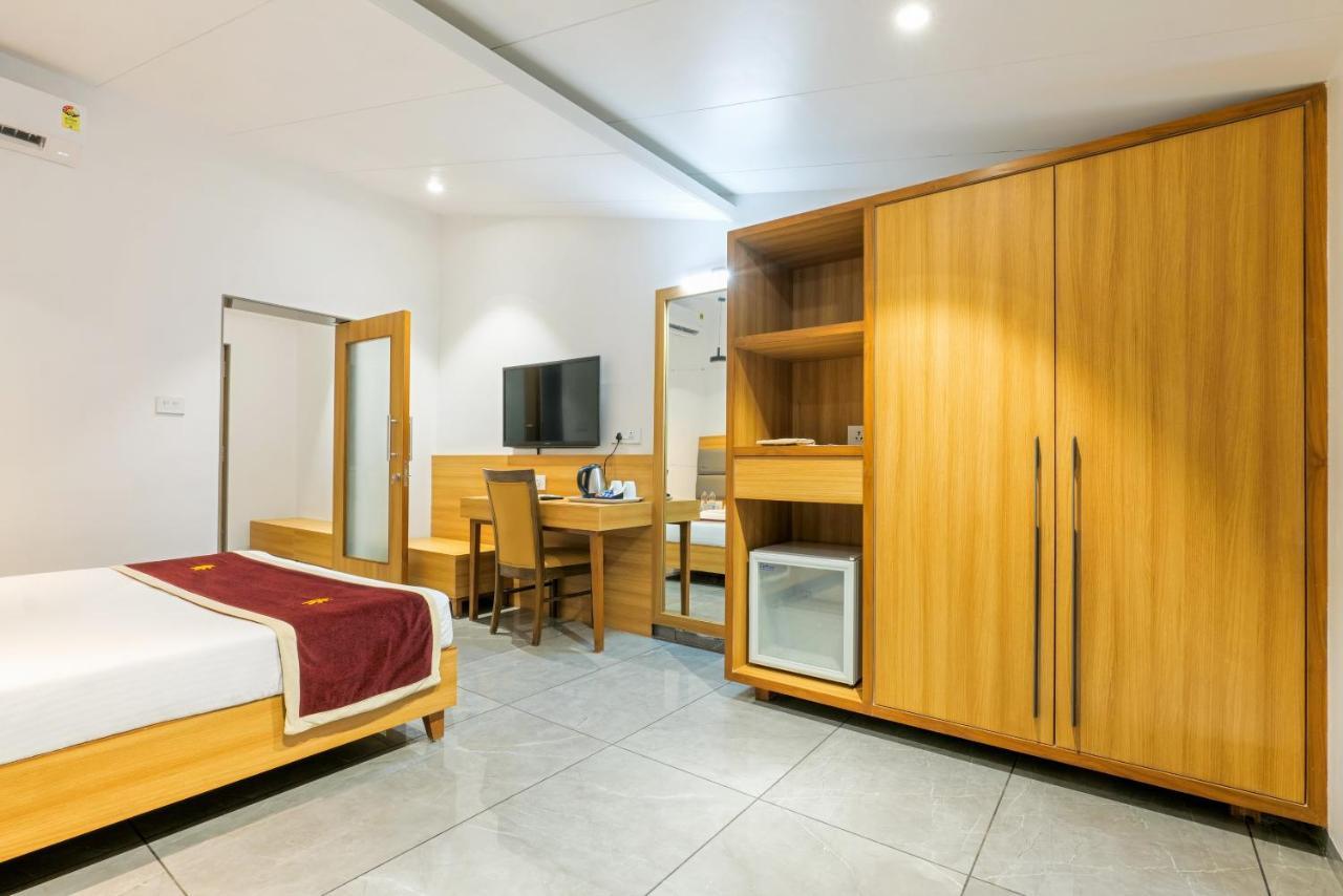 Gold Beach Villa 达曼 外观 照片