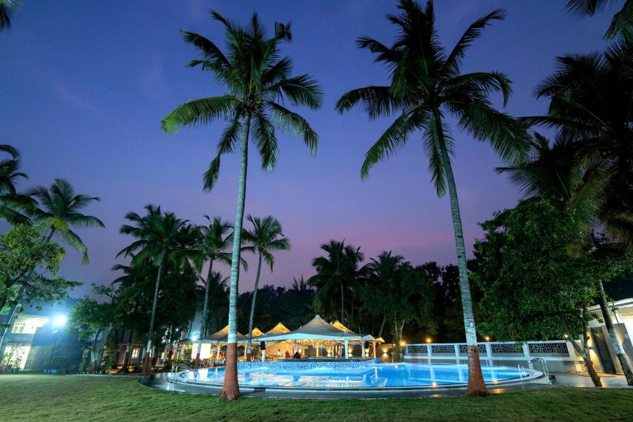 Gold Beach Villa 达曼 外观 照片