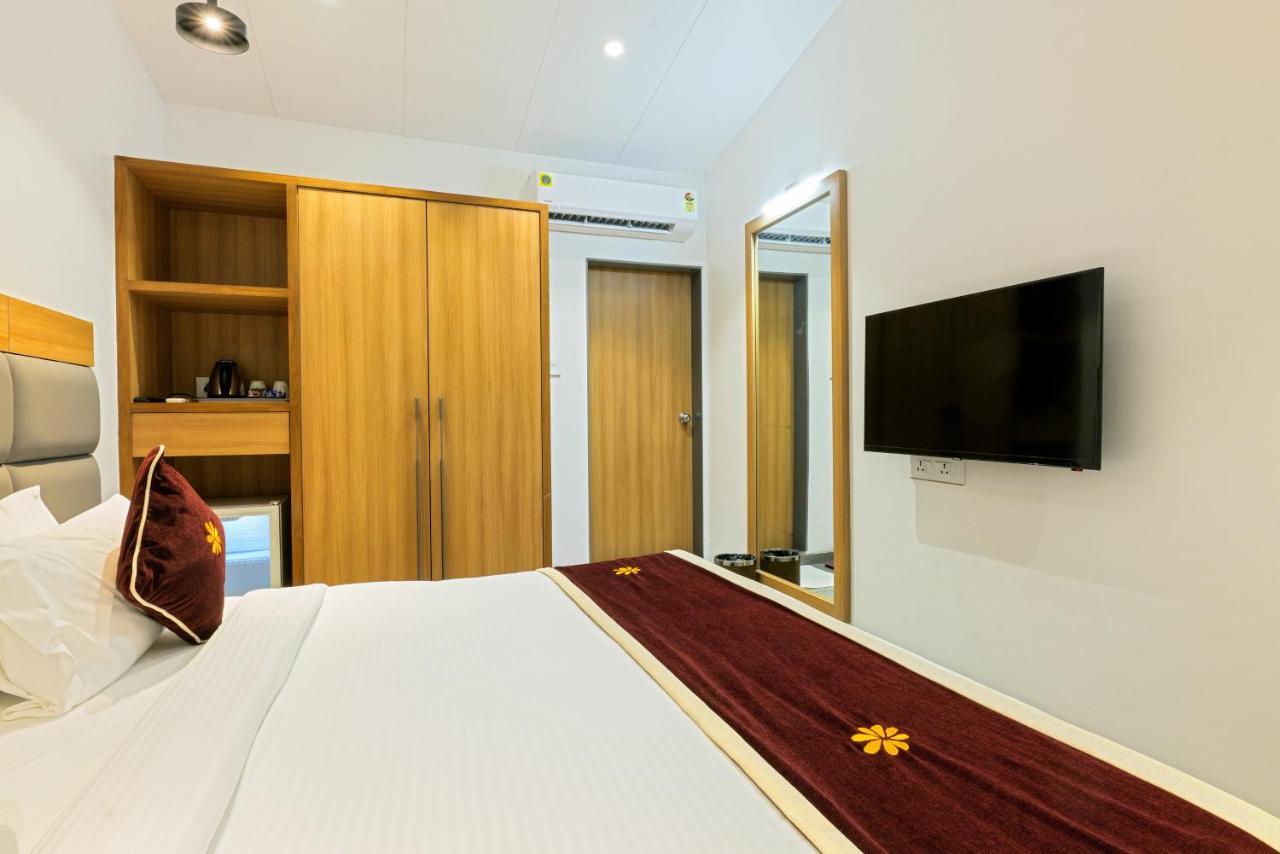 Gold Beach Villa 达曼 外观 照片