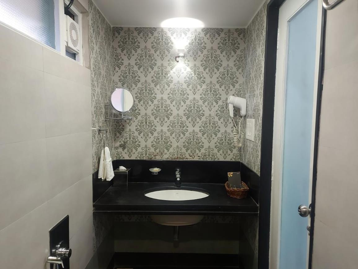 Gold Beach Villa 达曼 外观 照片