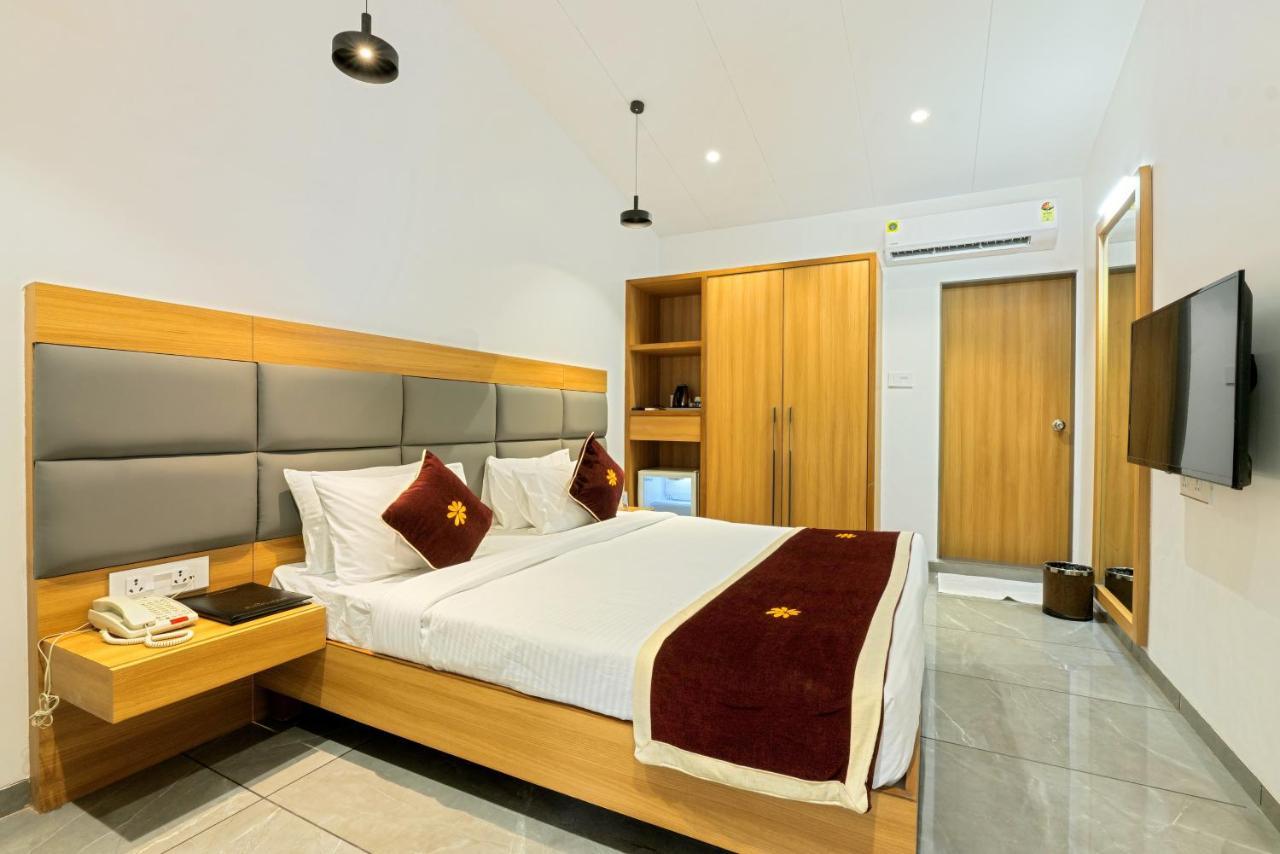 Gold Beach Villa 达曼 外观 照片