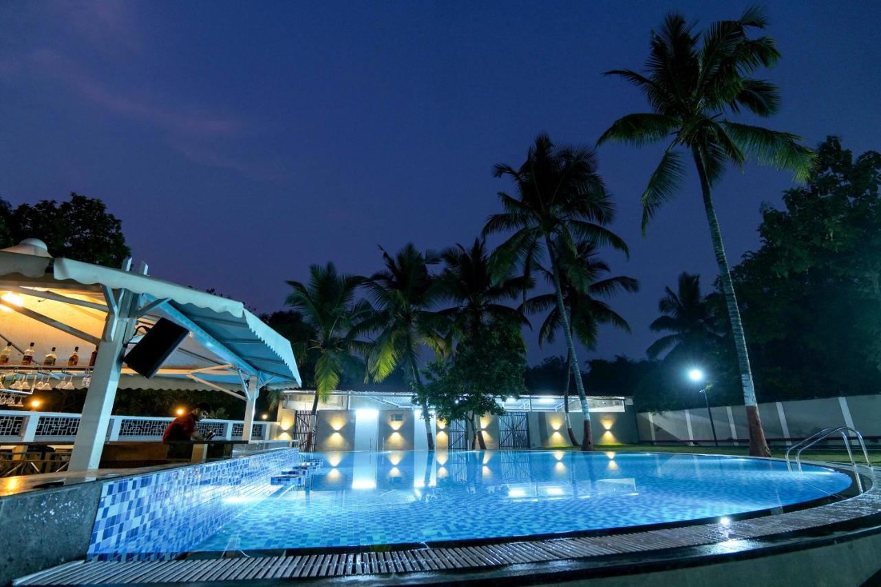 Gold Beach Villa 达曼 外观 照片