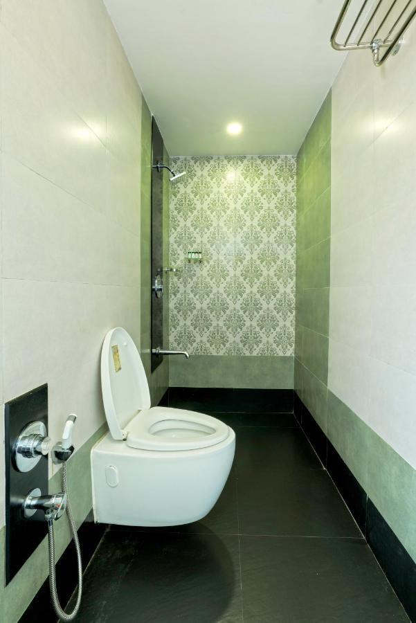 Gold Beach Villa 达曼 外观 照片