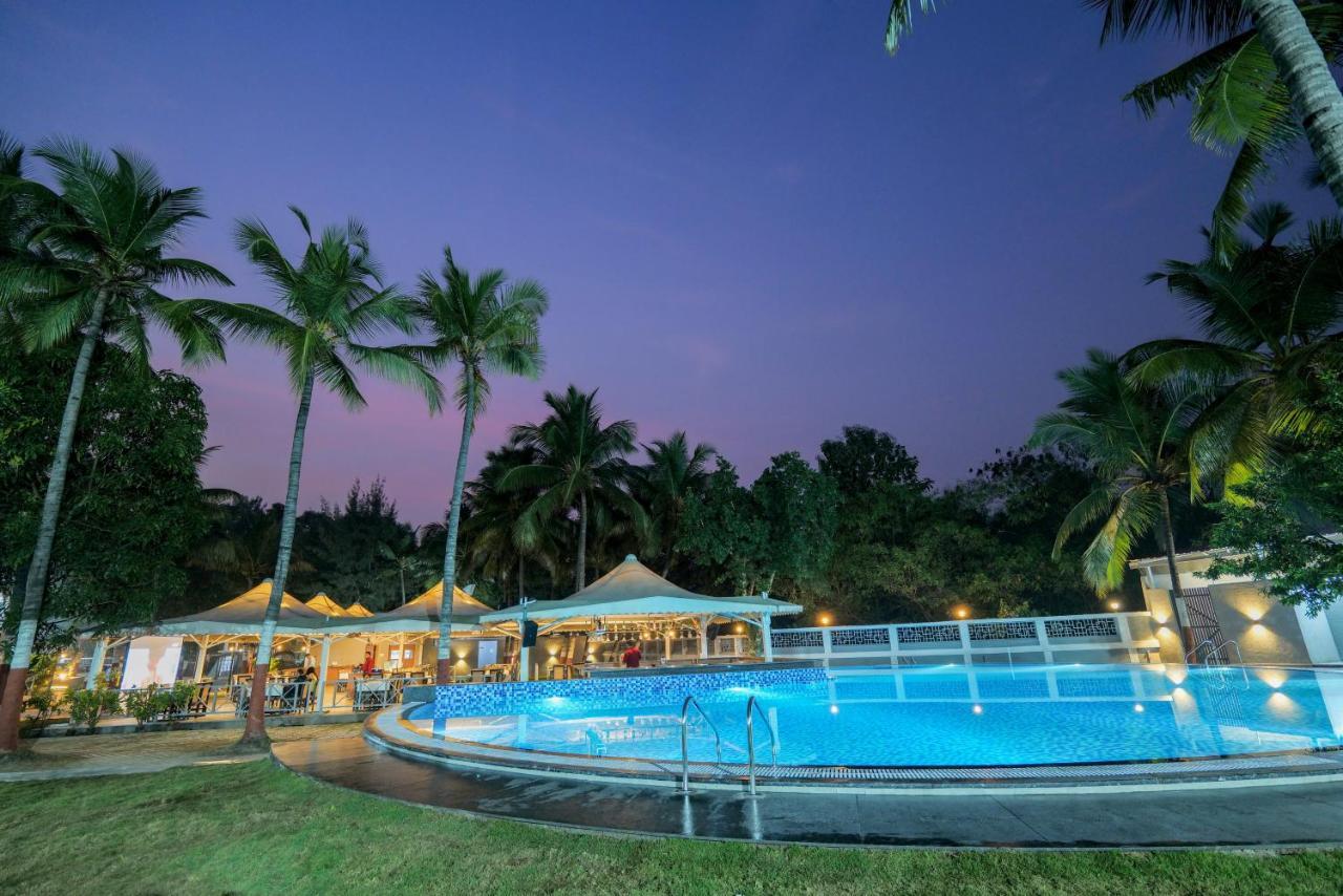 Gold Beach Villa 达曼 外观 照片
